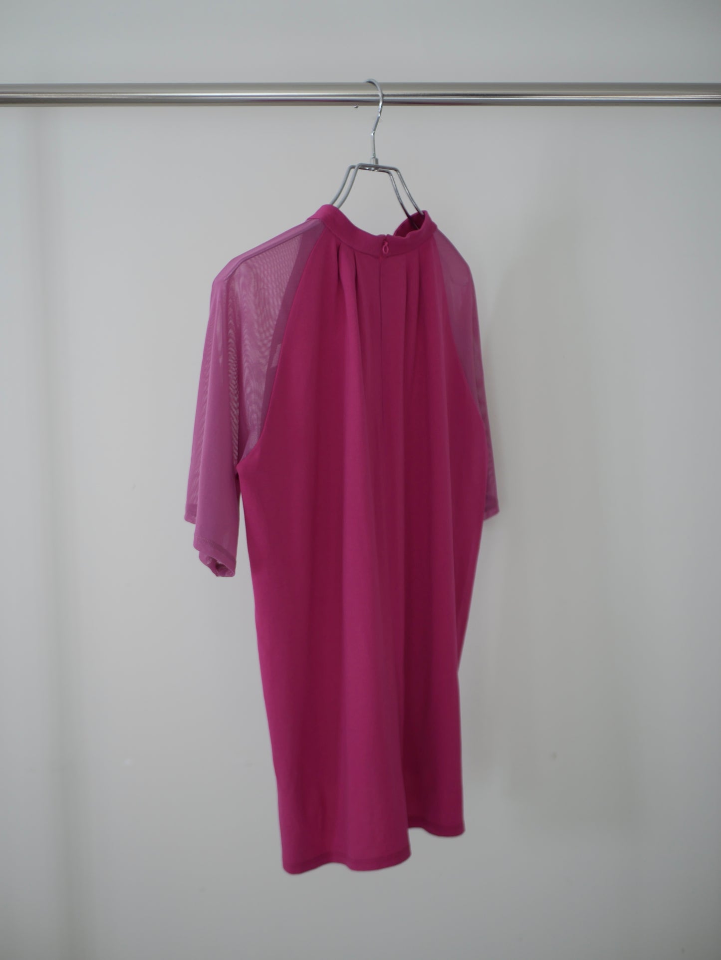 〔plain〕See-through T blouse「Tシャツとブラウスの間」