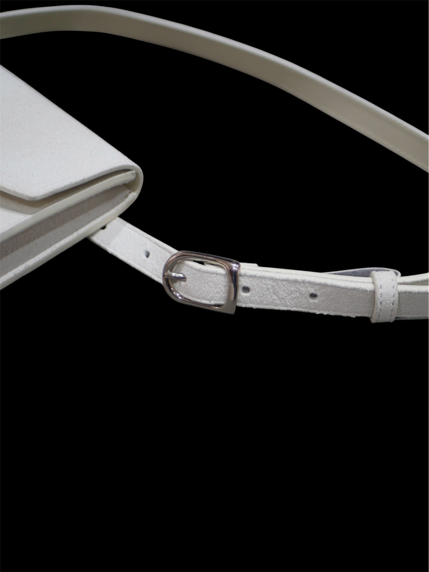 〔rich〕Two-way leather pouch belt「口紅やイヤホンを入れて」