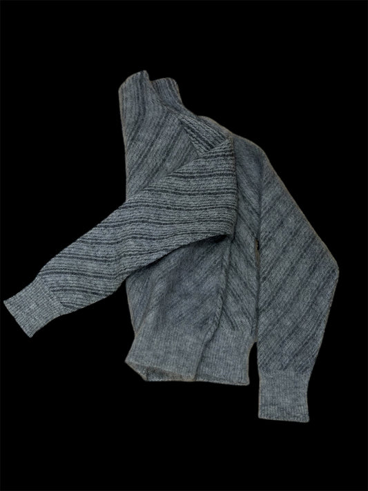 [rich] Mohair knit pullover [Hair] "Memories of white swaying in silence"