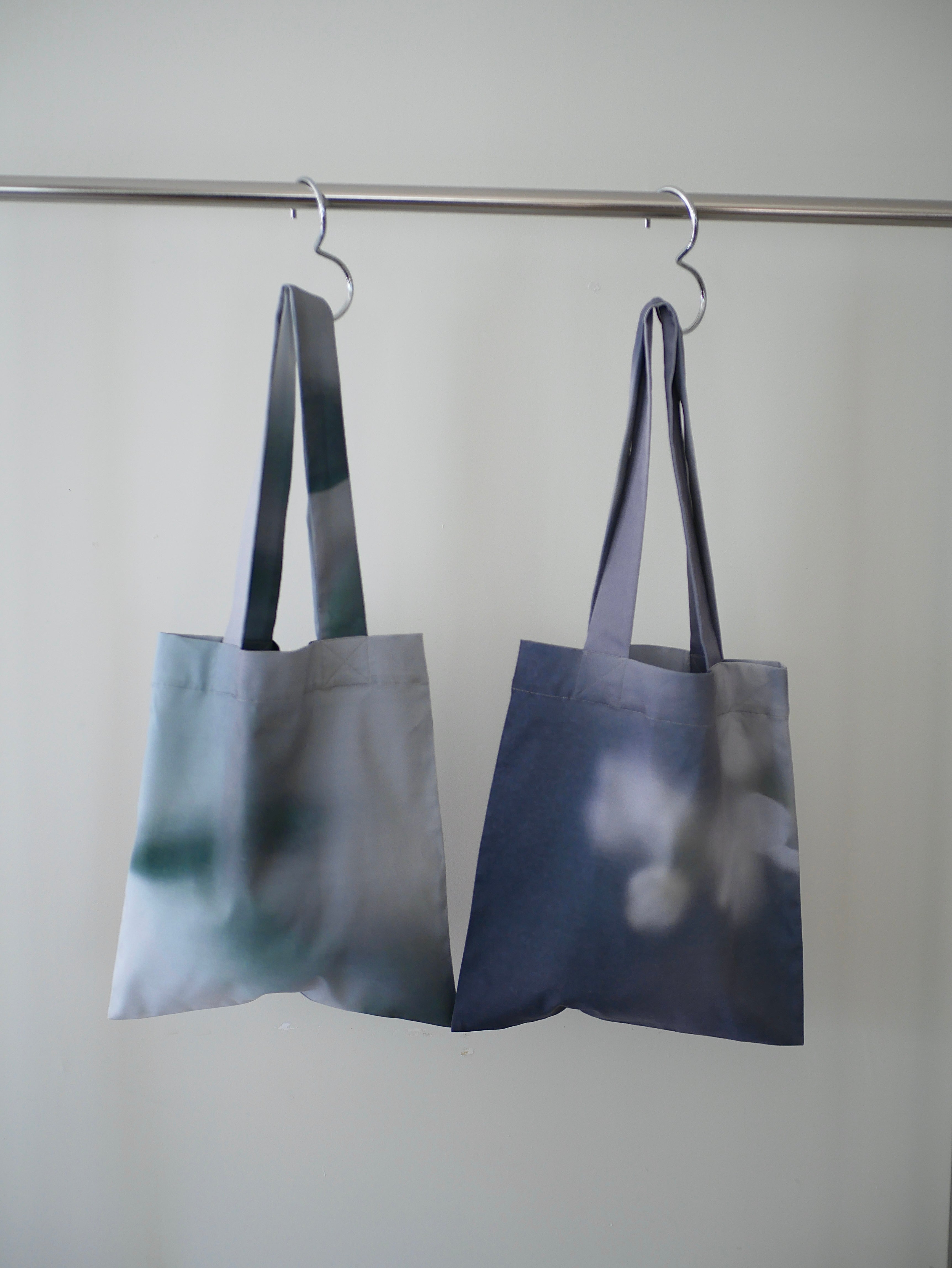 small article〕Around me tote bag – ritsuko karita