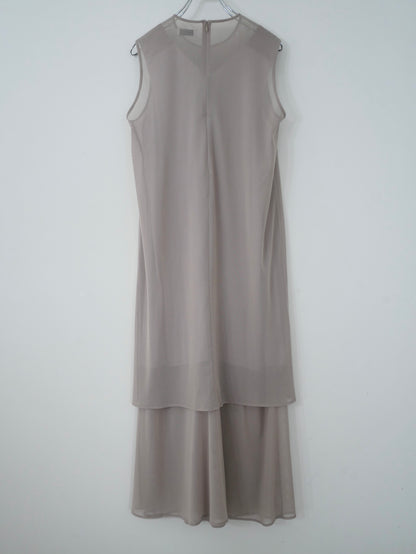 [Last one] [plain] See-through layered dress "A dress that blends into your skin"