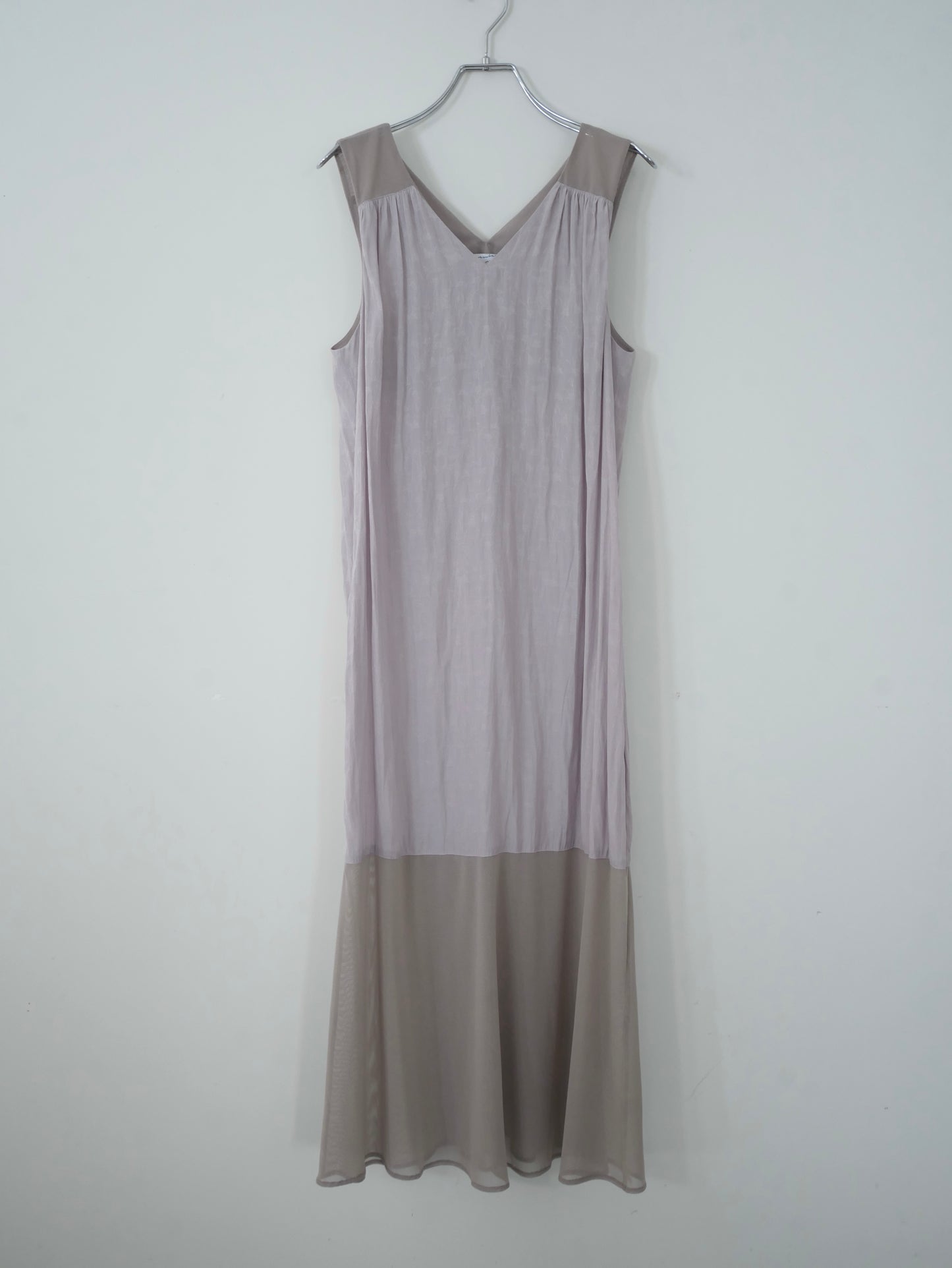 [Last one] [plain] See-through layered dress "A dress that blends into your skin"