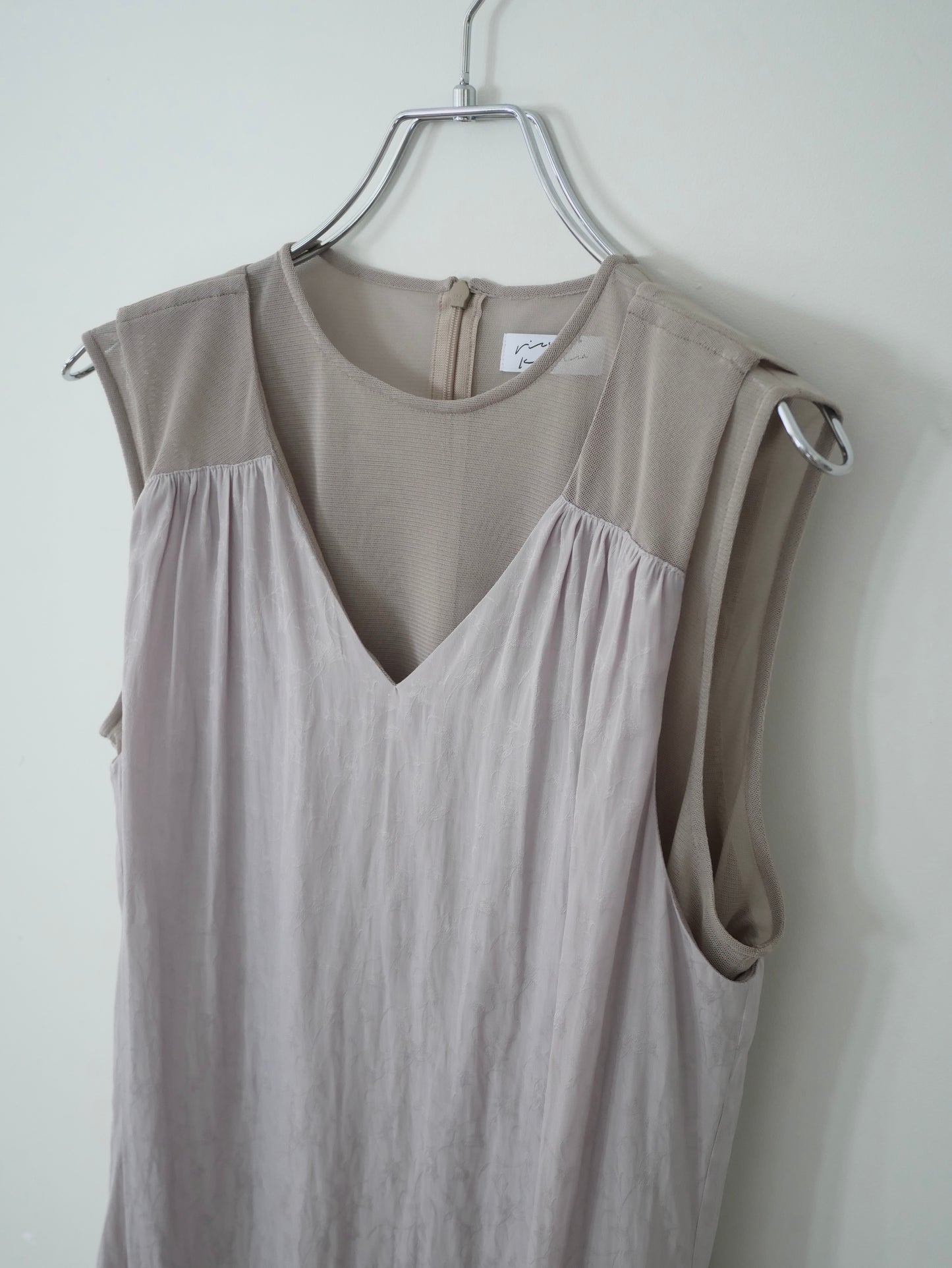 [Last one] [plain] See-through layered dress "A dress that blends into your skin"