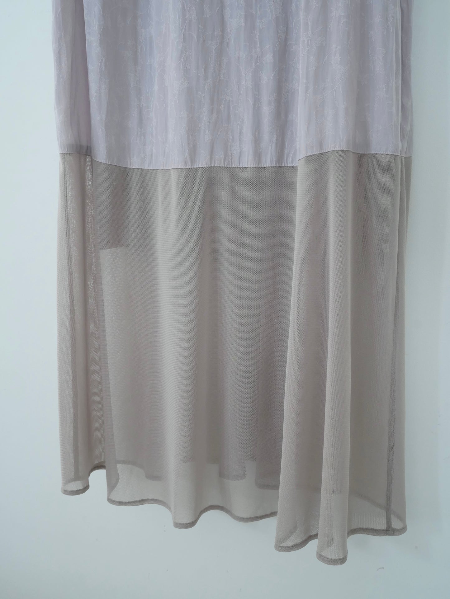 [Last one] [plain] See-through layered dress "A dress that blends into your skin"